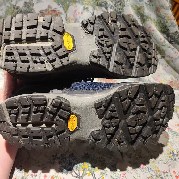 Vasque Inhaler II Low Hiking Trail Shoes Men Size 8 M Blue Vibram - Picture 6 of 6